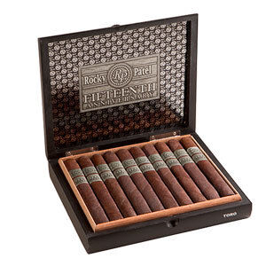 View product media RPT15 Toro, , jrcigars 2